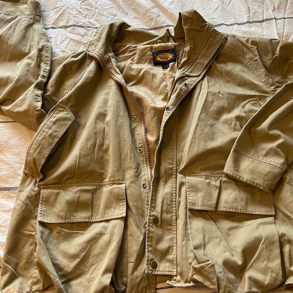 Woolrich Coat Size XL Tan